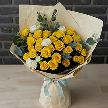 Букет цветов из:  Розы в Красносельском