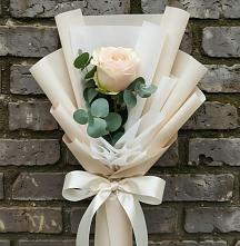 Букет цветов из:  Розы в Красносельском