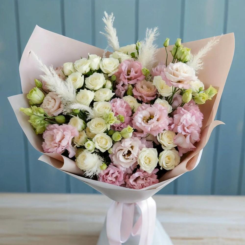 Букет цветов из: Альстромерии и Розы в Красносельском