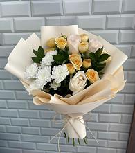 Букет цветов из:  Розы и Хризантемы #REPLACE_PRED# Красносельском