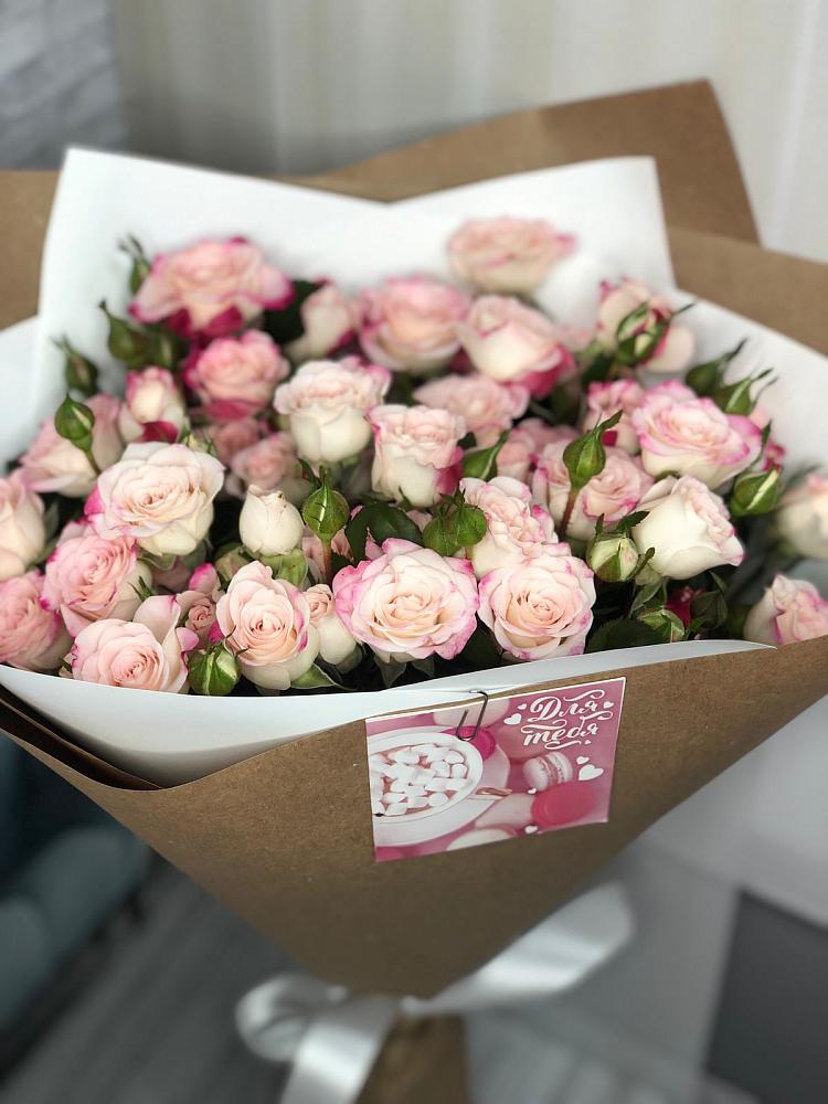 Букет цветов из: Розы в Красносельском