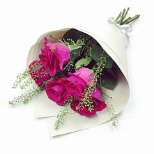 Букет цветов из:  Розы в Красносельском