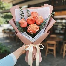 Букет цветов из:  Розы в Красносельском
