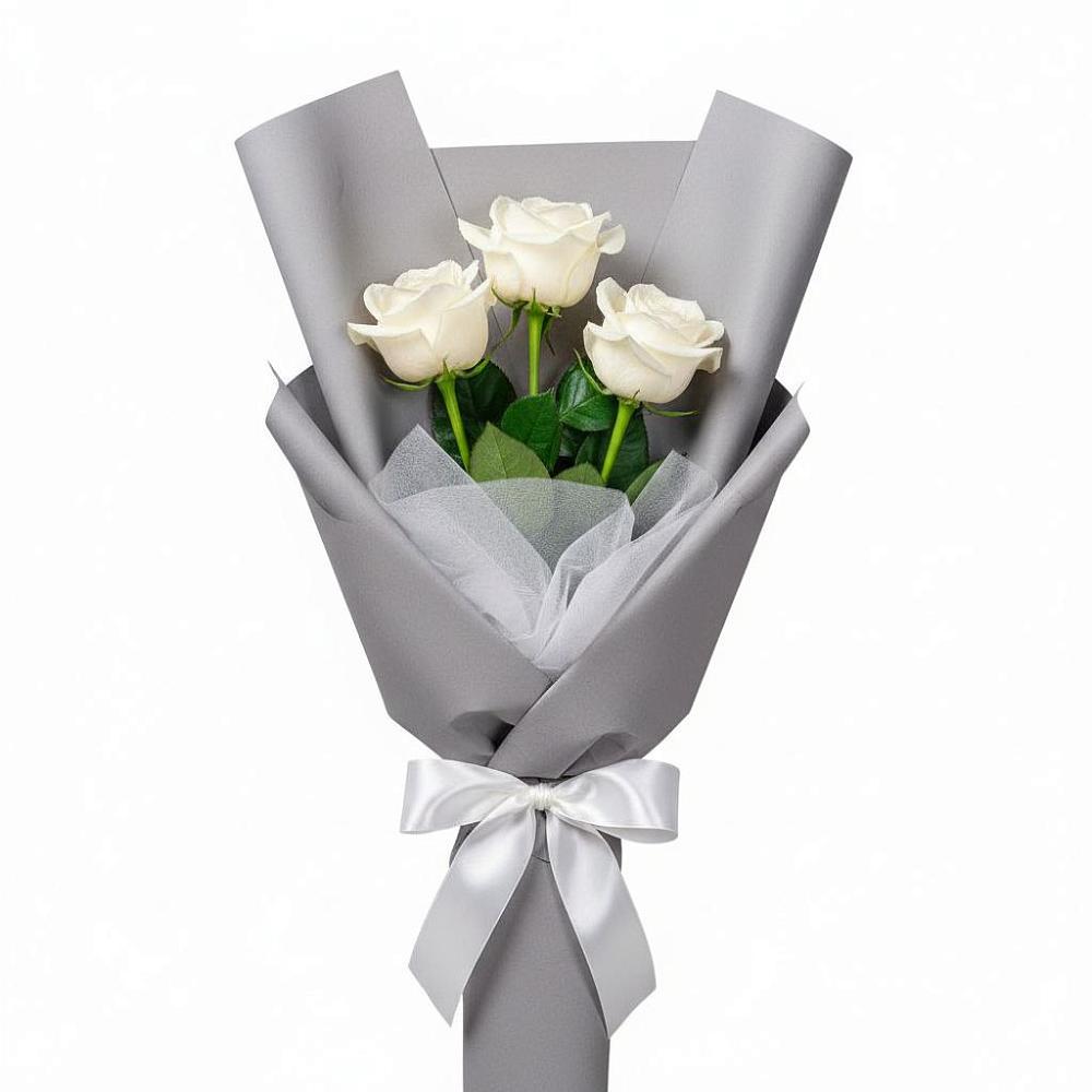 Букет 3 белые розы в Красносельском
