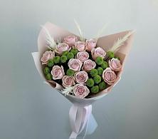 Букет цветов из:  Розы и Хризантемы в Красносельском