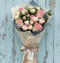 Букет цветов из:  Розы в Красносельском