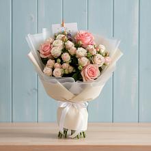 Букет цветов из:  Розы в Красносельском