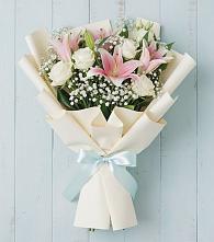 Букет цветов из:  Лилии #REPLACE_PRED# Красносельском